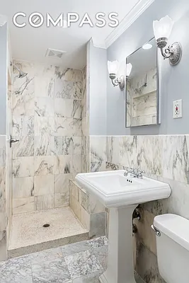 Rented by Compass | media 6