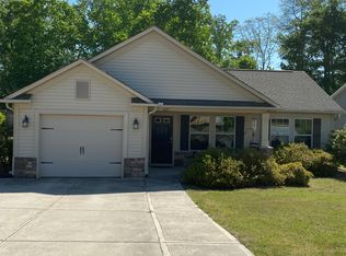 627 Fountainbrook Ln, Fountain Inn, SC 29644