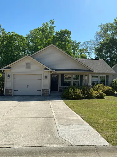 627 Fountainbrook Ln Photo 1