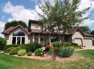 7800 Manistee Ct, Verona, WI 53593