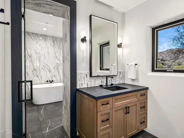 10029 E Calle De Las Brisas — Photo 41
