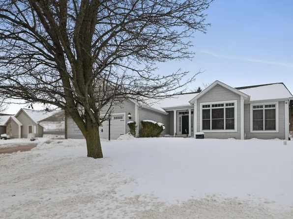 842 E Sportsman Ln, La Porte, IN 46350
