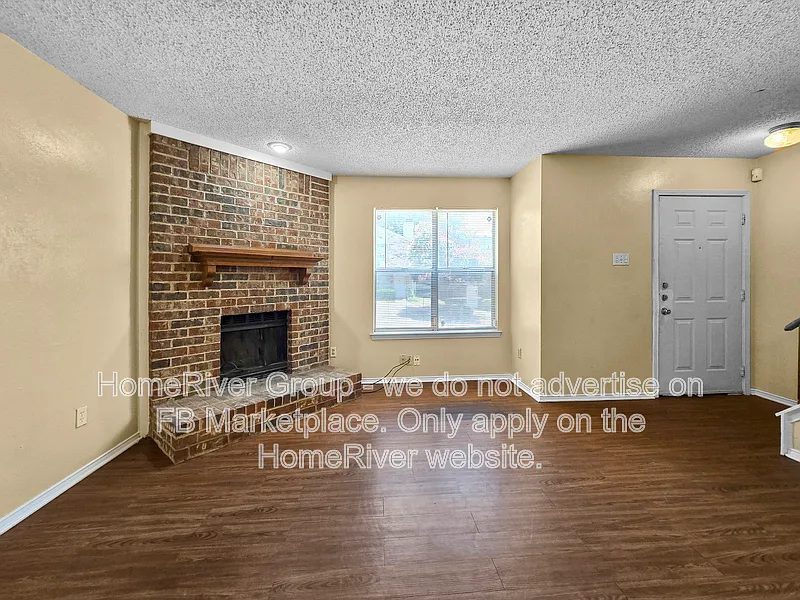 2 bed, 2.0 bath, 1158 sqft, $1,450 — Photo 2
