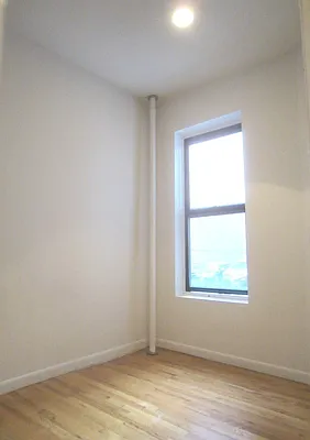 Rented by New York City Apartments | media 8