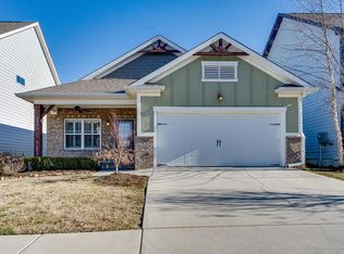8525 Red Deer Ln, Ooltewah, TN 37363