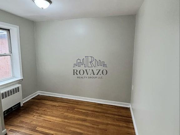 5th image of 67 Lincoln Ave APT 3F