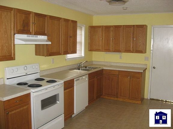 4th image of 817 Kielman Dr