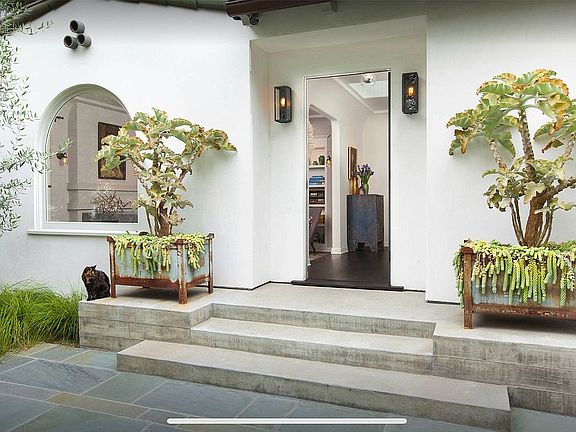 2nd image of 3787 Glenfeliz Blvd