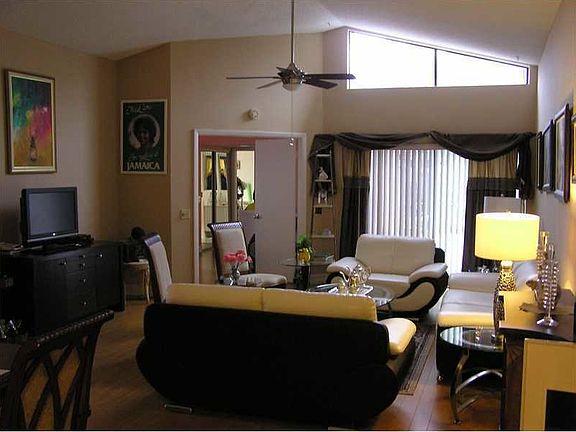 4th image of 9360 NW 18th Pl