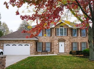 141 Jefferson Ln, Bloomingdale, IL 60108