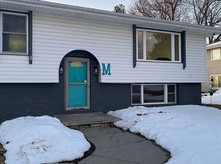 210 S 21st St, Tekamah, NE 68061