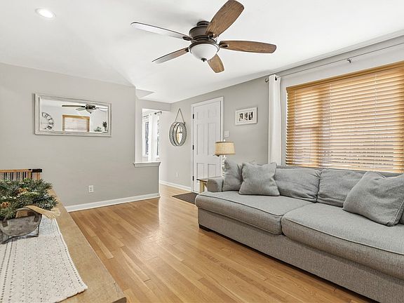 5th image of 633 Moreland Dr