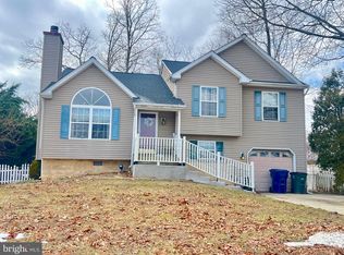 336 Copperfield Dr, Williamstown, NJ 08094
