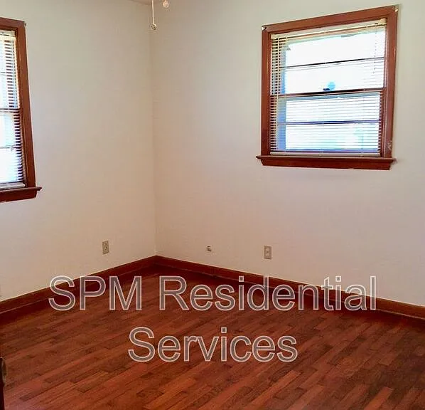4209 McClelland Dr — Photo 11
