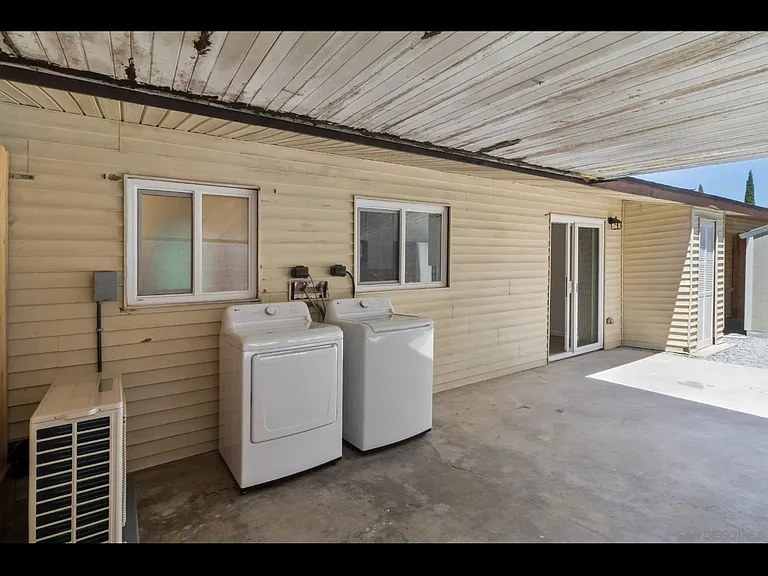 8717 Carribean Way — Photo 12
