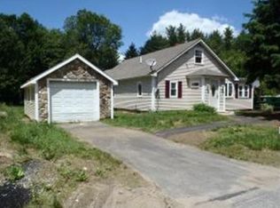87 N Amherst Rd, Bedford, NH 03110