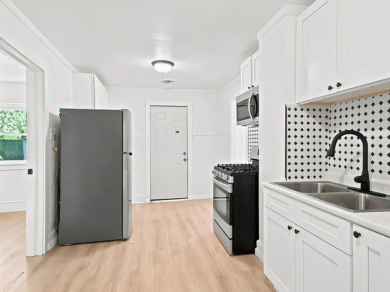 6929 13th Ave #2 — Photo 9