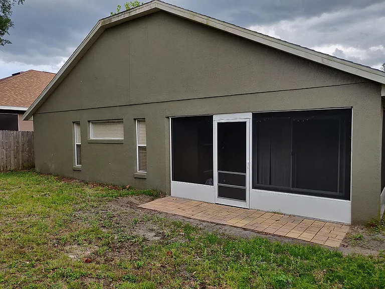 Berwood Dr — Photo 3