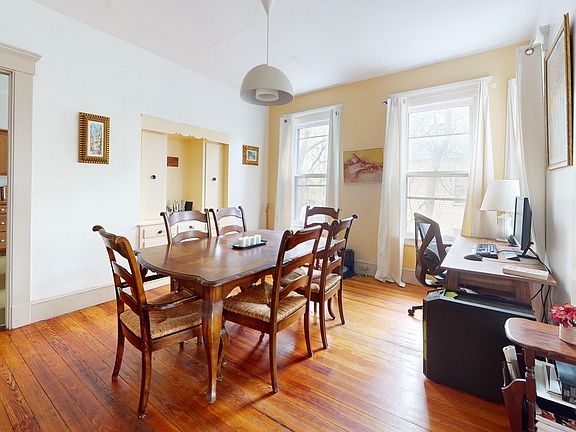 3rd image of 181-183 Nicoll St #2