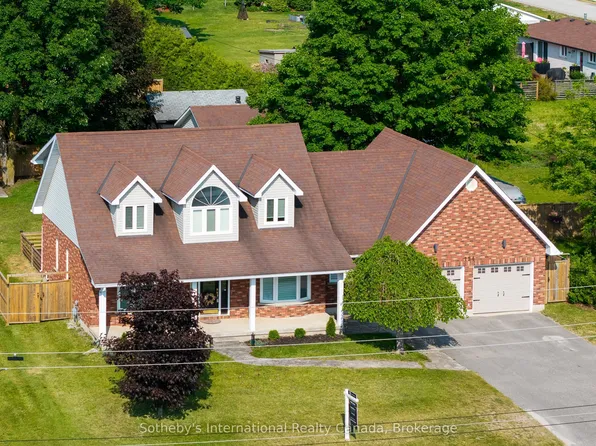 154 Mary St, Clearview, ON L0M 1G0