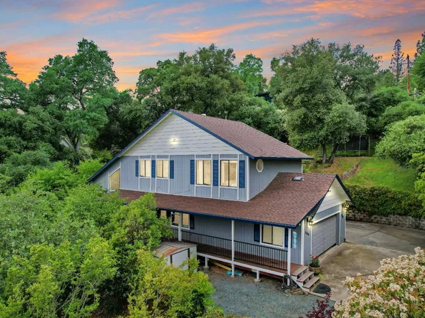 2300 Peaceful Garden Way, Rescue, CA 95672