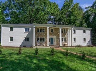 349 Country Club Rd APT 4, Asheville, NC 28804