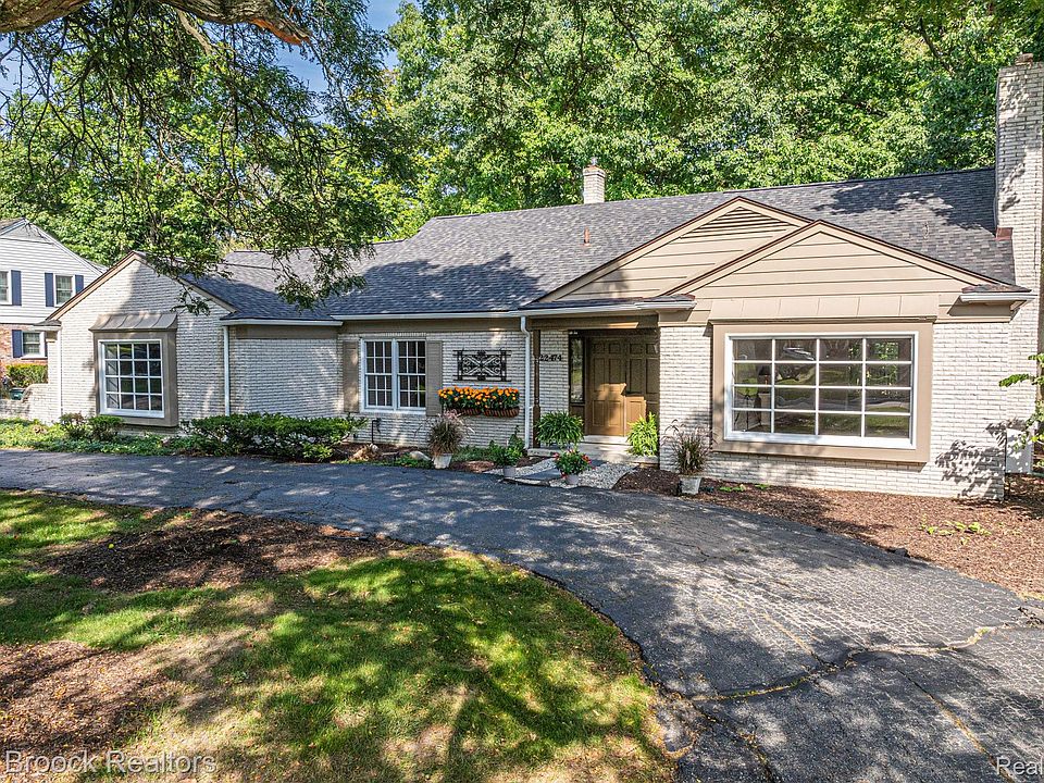 1st image of 22474 N Nottingham Dr