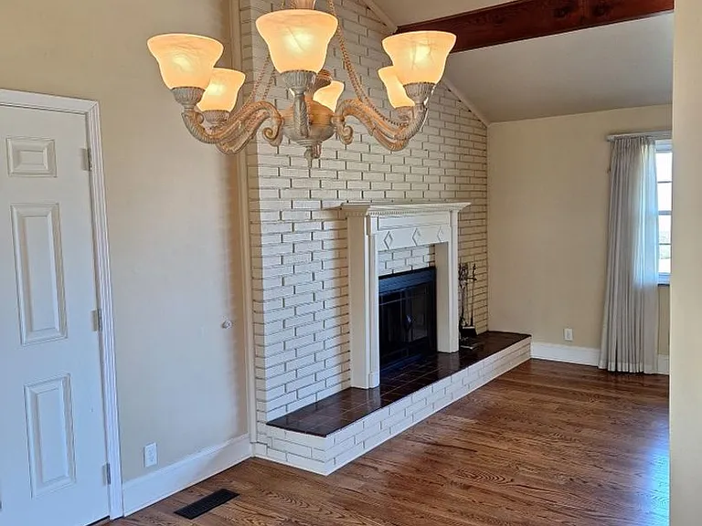 8714 Kingsridge Dr — Photo 8