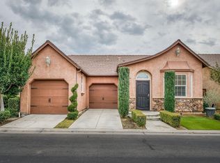 3656 Utah Ln, Clovis, CA 93619