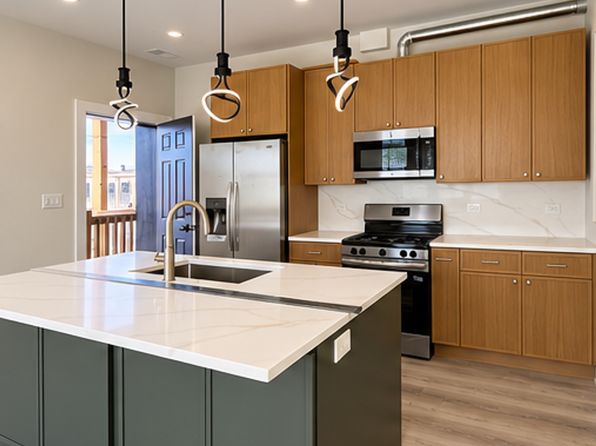 5134-5136 N Kimball Ave Floor 5134-1