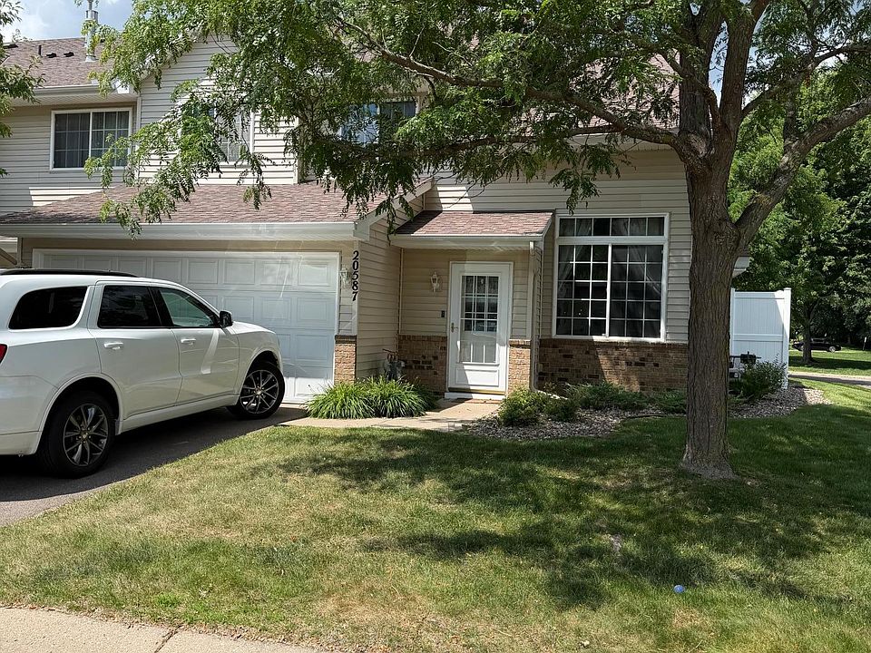 2nd image of 20587 Abbey Ln #150