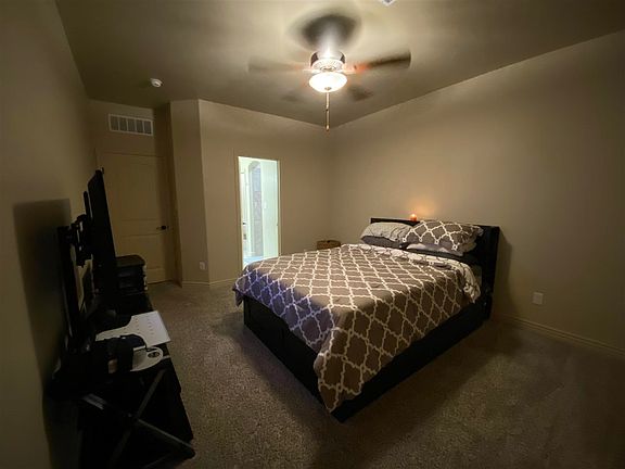 5th image of 10203 E 39th Way