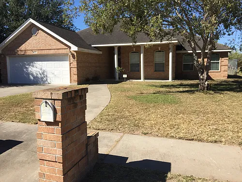 1724 Christian Ct Photo 1
