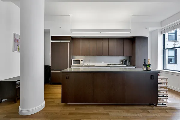 Rented by CORE | media 14