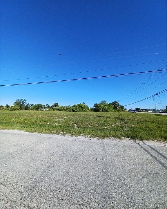 2nd image of 1918 Andalusia Blvd