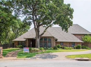 1000 Woodvale Ct, Colleyville, TX 76034