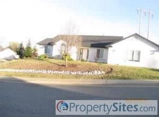 3427 Treasure Isle Ct, Redding, CA 96003