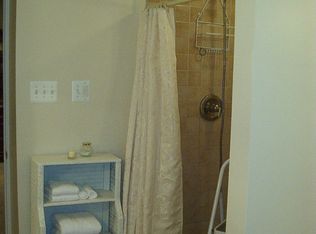 8020 McLean St, Manassas, VA 20111