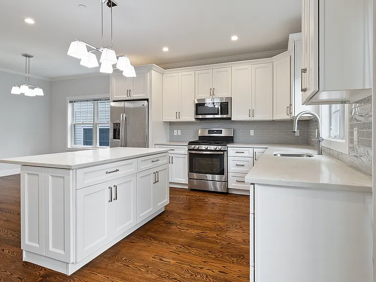 46 Ellsworth Ave #46 — Photo 6