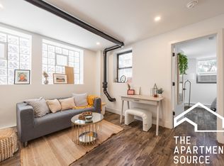 941 W Carmen Ave #2, Chicago, IL 60640