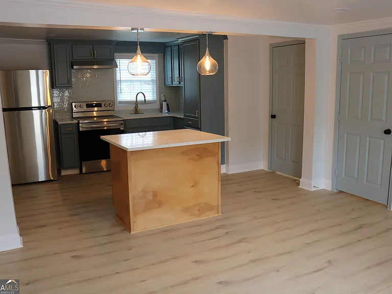 73 Lower Big Springs Rd — Photo 3