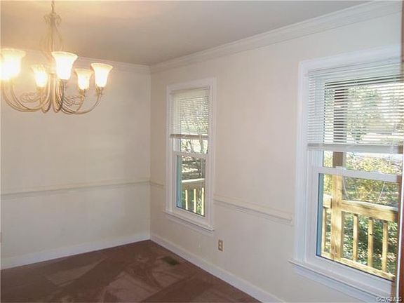 5th image of 5301 Bridgeside Dr