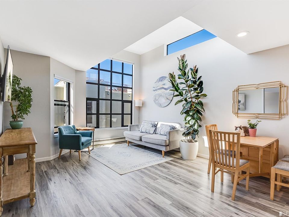 1st image of 460 Francisco St APT 301