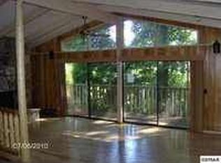 932 Stans Rd, Gatlinburg, TN 37738