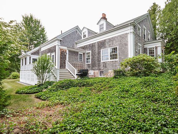 Side view from street 