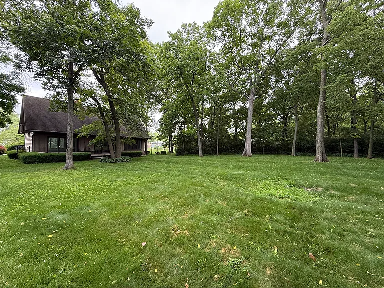 1421 Itawamba Trl — Photo 3