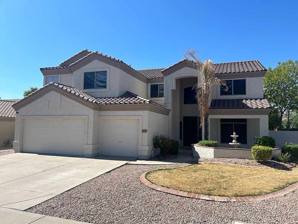 1st image of 1090 W Longhorn Dr