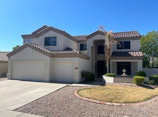 1090 W Longhorn Dr, Chandler, AZ 85286
