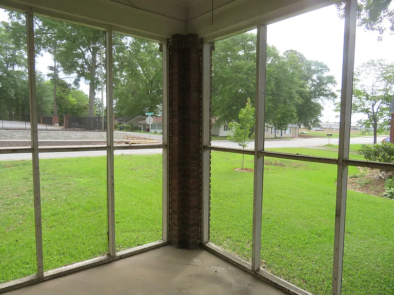 226 Williamston Rd — Photo 3