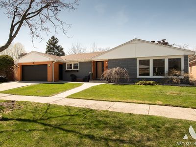 900 Tomawadee Dr, Park Ridge, IL, 60068